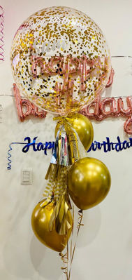 Imagen de Bouquet Sam 1 burbuja gigante +  3 chrome dorados  + doble guirnalda de papel metálico  + frase personalizada (3 días hábiles con anticipación)